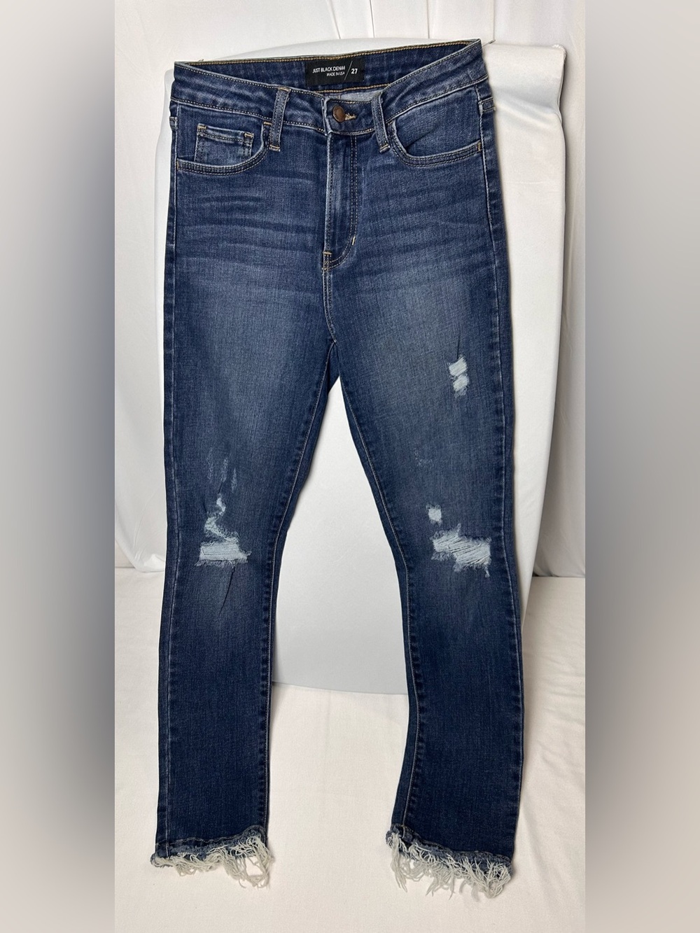 Just Black Dark Wash Distressed Skinny Jeans